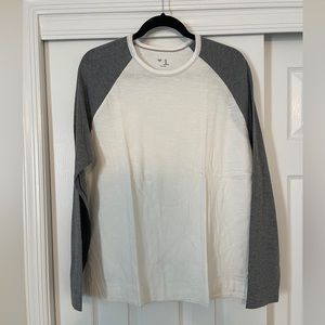GAP Factory Raglan Long Sleeve T-Shirr